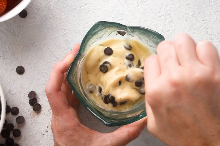 Banana ice cream with chocolate chips.